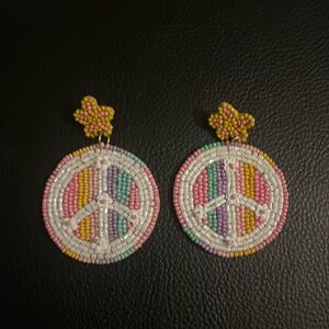 Brand New seed bead  Pastel multicolor Peace Sign earrings. For pierced ears.